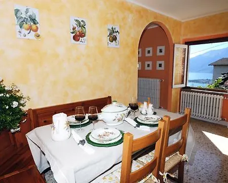 Apartment Casa Vacanza Sul Lago Di Como Trezzone